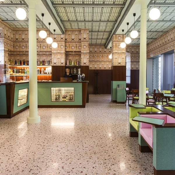 Colour Theory and Material&nbsp;Research